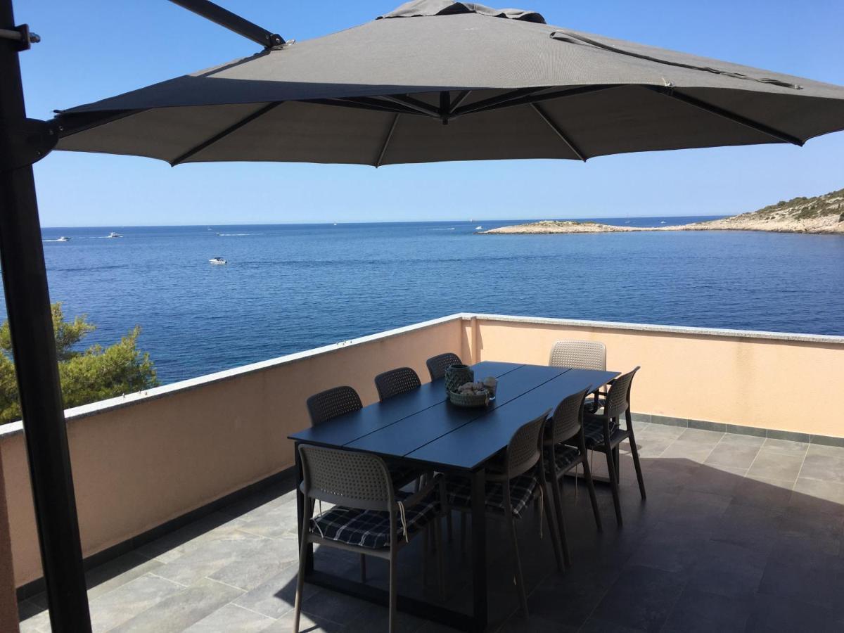 Direkt Am Meer-Apartments Puntaplanka ロゴズニッツァ エクステリア 写真