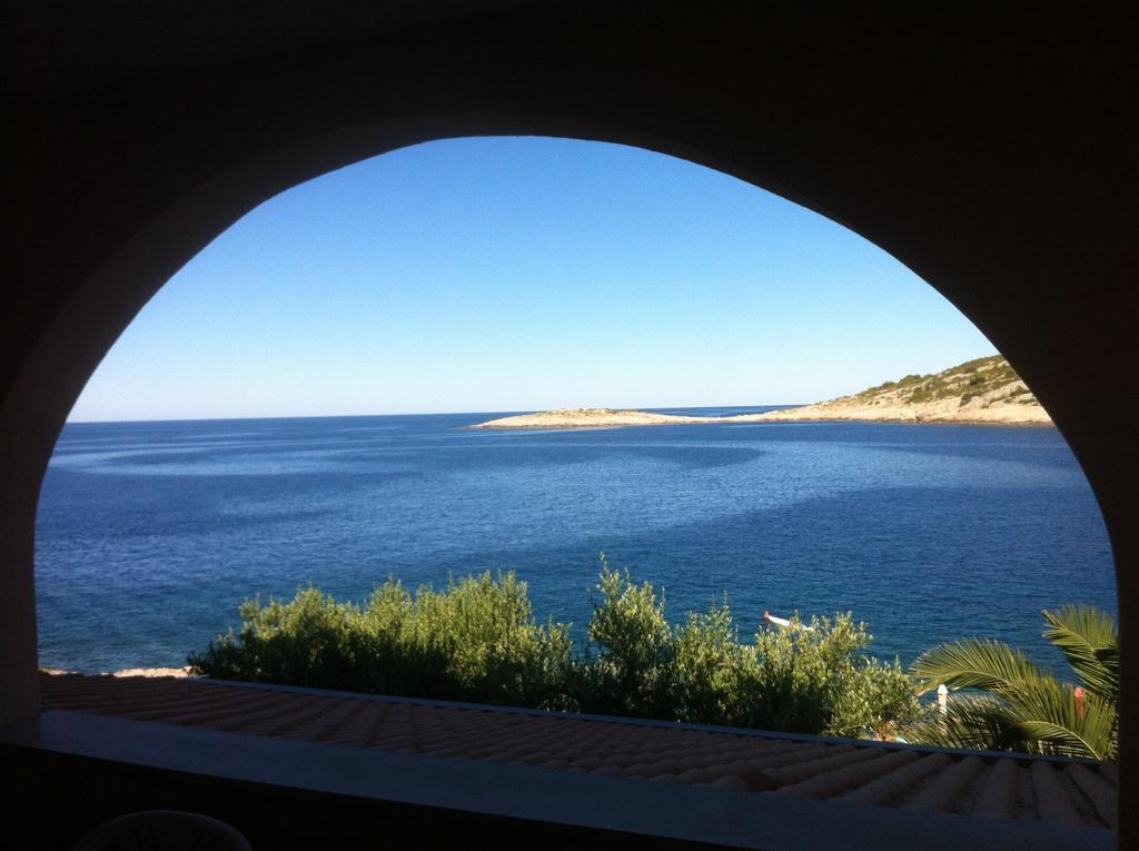 Direkt Am Meer-Apartments Puntaplanka ロゴズニッツァ 部屋 写真
