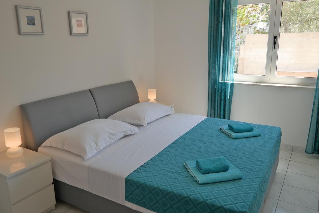 Direkt Am Meer-Apartments Puntaplanka ロゴズニッツァ エクステリア 写真