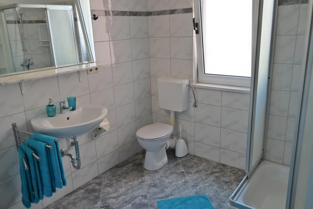 Direkt Am Meer-Apartments Puntaplanka ロゴズニッツァ エクステリア 写真