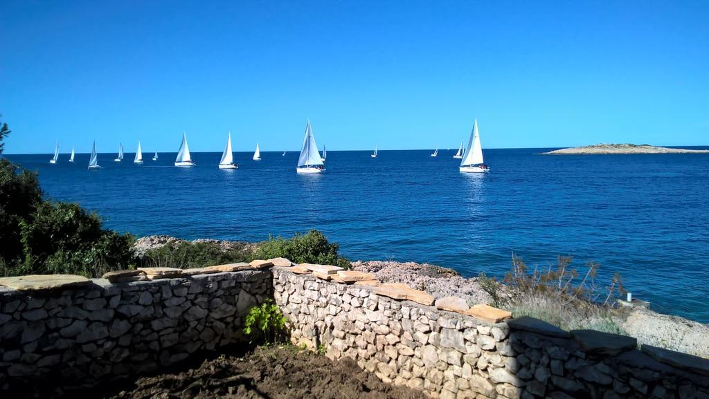Direkt Am Meer-Apartments Puntaplanka ロゴズニッツァ エクステリア 写真