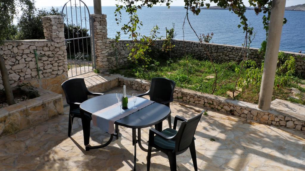 Direkt Am Meer-Apartments Puntaplanka ロゴズニッツァ エクステリア 写真